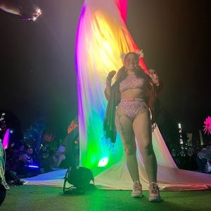 Meet your Posher, Angel